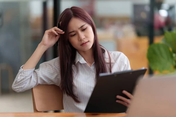 Image Young Woman Stressed While Reading Book Exam Library School — Fotografia de Stock