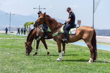 05.01.2022, Alsancak, Türkiye, İzmir 1 Mayıs 'ta düzenlenen gösteriler sırasında güvenlik görevinde bulundu.