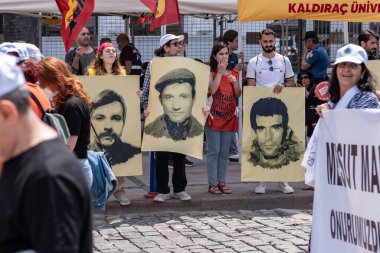 05.01.2022, İzmir, Türkiye, 1 Mayıs yürüyüşü işçi ve işçi gününde düzenlenen büyük mitingle kutlandı