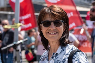 05.01.2022, İzmir, Türkiye, 1 Mayıs yürüyüşü işçi ve işçi gününde düzenlenen büyük mitingle kutlandı