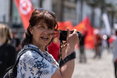 05.01.2022, İzmir, Türkiye, 1 Mayıs yürüyüşü işçi ve işçi gününde düzenlenen büyük mitingle kutlandı