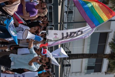 05.01.2022, İzmir, Türkiye, Edip Akbayram konseri 1 Mayıs 'ta İzmir' de düzenlenen mitingde coşkuyla dinlendi..