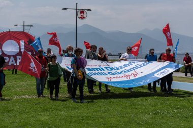 05.01.2022, İzmir, Türkiye, Edip Akbayram konseri 1 Mayıs 'ta İzmir' de düzenlenen mitingde coşkuyla dinlendi..