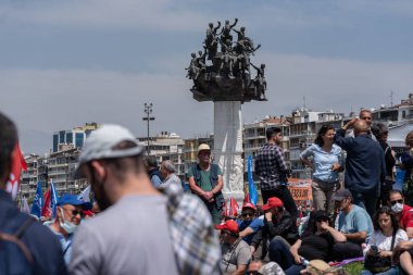 05.01.2022, İzmir, Türkiye, Edip Akbayram konseri 1 Mayıs 'ta İzmir' de düzenlenen mitingde coşkuyla dinlendi..