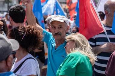 05.01.2022, İzmir, Türkiye, Edip Akbayram konseri 1 Mayıs 'ta İzmir' de düzenlenen mitingde coşkuyla dinlendi..