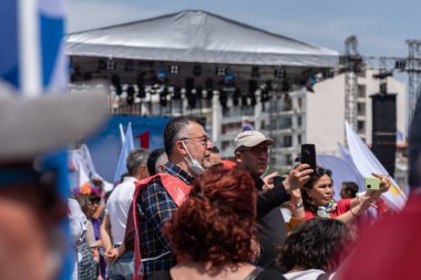 05.01.2022, İzmir, Türkiye, Edip Akbayram konseri 1 Mayıs 'ta İzmir' de düzenlenen mitingde coşkuyla dinlendi..