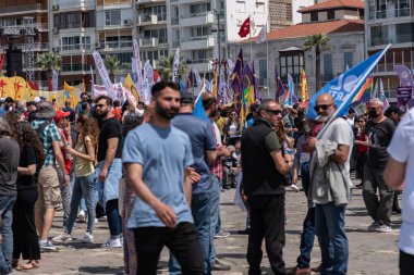 05.01.2022, İzmir, Türkiye, Edip Akbayram konseri 1 Mayıs 'ta İzmir' de düzenlenen mitingde coşkuyla dinlendi..