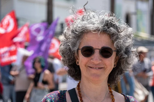 05.01.2022, İzmir, Türkiye, 1 Mayıs yürüyüşü işçi ve işçi gününde düzenlenen büyük mitingle kutlandı