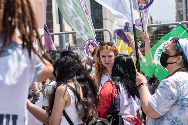 05.01.2022, İzmir, Türkiye, Edip Akbayram konseri 1 Mayıs 'ta İzmir' de düzenlenen mitingde coşkuyla dinlendi..