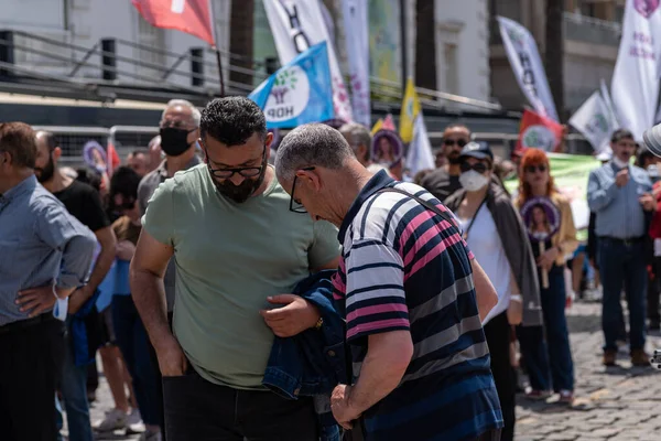 05.01.2022, İzmir, Türkiye, Edip Akbayram konseri 1 Mayıs 'ta İzmir' de düzenlenen mitingde coşkuyla dinlendi..