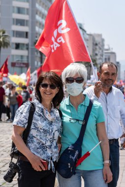 05,01,2022 Mayıs 1. Miting, işçi ve işçi gününde düzenlenen büyük bir mitingle kutlandı..