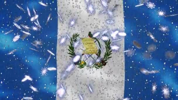 危地马拉为圣诞节和新年挥动国旗和降雪的循环背景，循环 — 图库视频影像