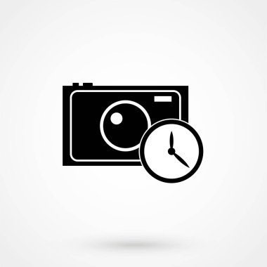 Beyaz arkaplanda gri kamera simgesi. Vektör illüstrasyonu.
