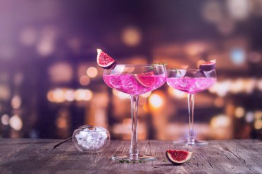 Sonbahar incir kokteyli.