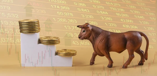 Financial investment in bull market — Stock Photo, Image