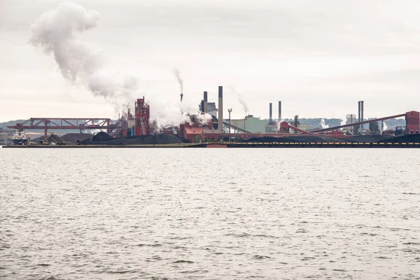 View Waterfront Steel Mill Cloudy Autumn Day Hamilton Canada — Stock Photo, Image
