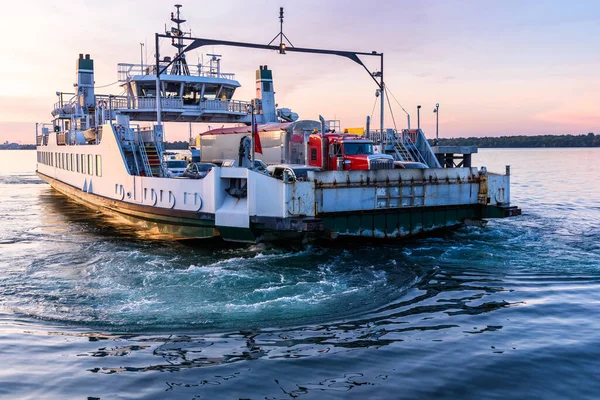 Ferry Approaching Terminal Dusk Wolfe Islands Canada — Stock Photo, Image