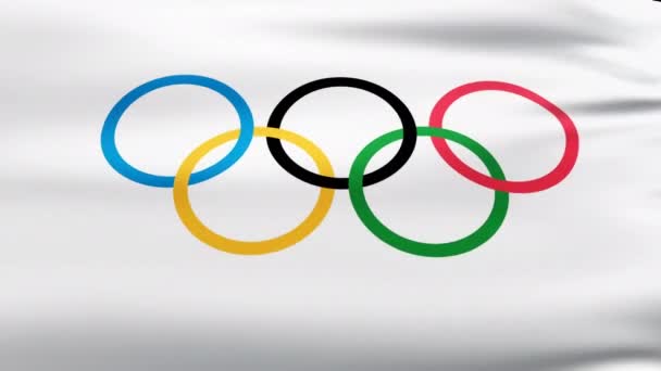 Kina, Beijing-24. januar 2022: Det olympiske flag Flag med fem-ringmærket symbol på De Olympiske Lege på den hvide baggrund. Flag vinke i vind.Kina, Beijing 2022 XXIV Olympiske Vinter Spil – Stock-video