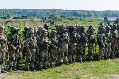 Uluslararası askeri tatbikatlar sırasında görülen Ukrayna ordusu 