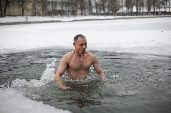 People Orthodox Religion Bathe Cold Water Celebration Epiphany People Believe — Stock Photo, Image