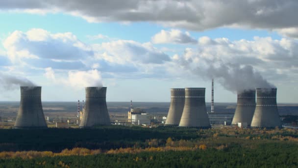 Central nuclear en Ucrania vista aérea — Vídeos de Stock