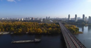 Kyiv şehir manzarası sonbahar hava manzarası