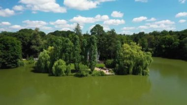 Aşk Adası Sofya Parkı Çardağı Uman Ukrayna hava manzaralı