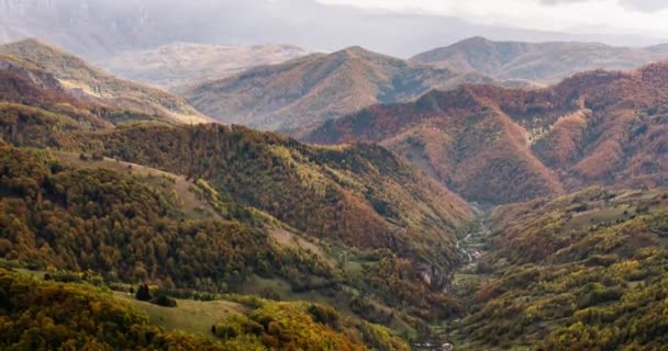 Carpazi muntains valle autunno — Video Stock