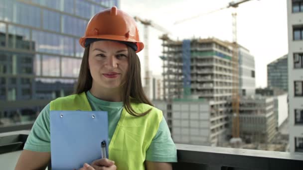 Woman Builder Protective Clothing Young Woman Holding Folder Documents Smiling — Αρχείο Βίντεο