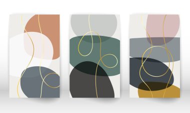 Bir dizi geometrik şekil. Soyut el çizimi suluboya efekt tasarım elementleri. Modern sanat baskısı. Karalama şekilli çağdaş tasarım.