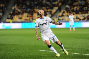 KYIV, UKRAINE - 27 Ekim 2020: Marcelo Brozovic. UEFA Şampiyonlar Ligi karşılaşması Shakhtar Donetsk ile Inter Milan arasında Kyiv Olimpiyskyi Stadyumu 'nda oynanacak.