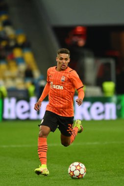 KYIV, UKRAINE - 27 Ekim 2020: orta saha oyuncusu Pedrihno (38). UEFA Şampiyonlar Ligi karşılaşması Shakhtar Donetsk ile Inter Milan arasında Kyiv Olimpiyskyi Stadyumu 'nda oynanacak.