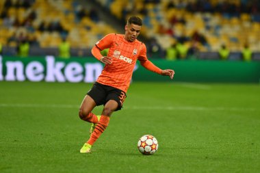 KYIV, UKRAINE - 27 Ekim 2020: orta saha oyuncusu Pedrihno (38). UEFA Şampiyonlar Ligi karşılaşması Shakhtar Donetsk ile Inter Milan arasında Kyiv Olimpiyskyi Stadyumu 'nda oynanacak.