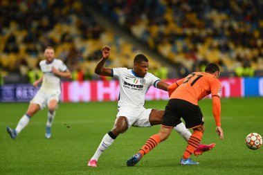 KYIV, UKRAINE - 27 Ekim 2020 Ismaily vs Denzel Dumfries. UEFA Şampiyonlar Ligi karşılaşması Shakhtar Donetsk ile Inter Milan arasında Kyiv Olimpiyskyi Stadyumu 'nda oynanacak.