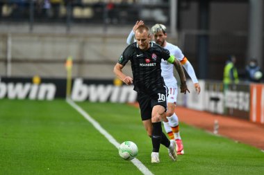 ZAPORIZHZHIA, UKRAINE - 28 Eylül 2021: FC Zorya Luhansk ile AC Roma arasındaki UEFA Konferans Ligi maçı