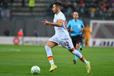 ZAPORIZHZHIA, UKRAINE - 28 Eylül 2021: Stephan El Shaarawy. UEFA Konferans Ligi FC Zorya Luhansk ile AC Romanları arasındaki karşılaşma