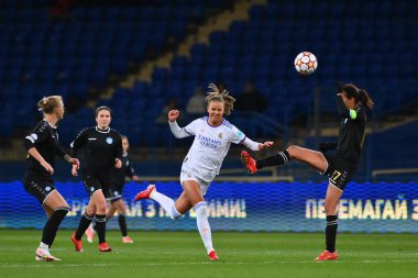 KHARKIV, UKRAINE - 6 Ekim 2021: FC Kharkiv - FC Real Madrid arasındaki UEFA Kadınlar Şampiyonlar Ligi maçı