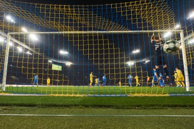 KHARKIV, UKRAINE - 1 Ekim 2021: Ukrayna PFL FC Metalist Kremin 'e karşı futbol maçı