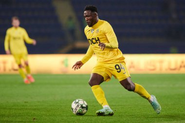 KHARKIV, UKRAINE - 1 Ekim 2021 Brayan Riascos. Ukraynalı PFL Metalist, Kremin 'e karşı.