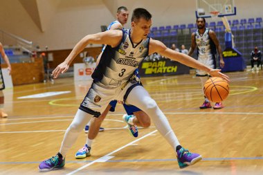 KHARKIV, UKRAINE - 17 Ekim 2021: Super League Pari Maçı, Sokoly vs BC Odessa