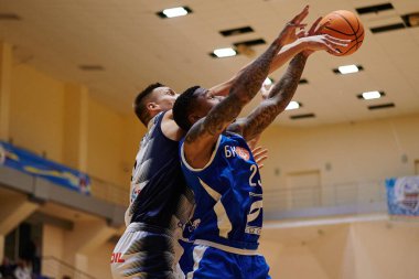 KHARKIV, UKRAINE - 17 Ekim 2021: Super League Pari Maçı, Sokoly vs BC Odessa