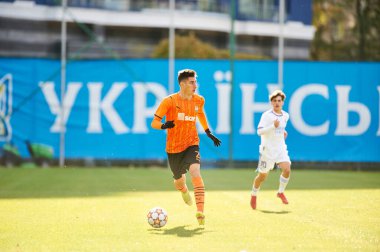 KYIV, UKRAINE - 19 Ekim 2021: UEFA Şampiyonlar Ligi U19 maçı FC Shakhtar Donetsk - FC Real Madrid