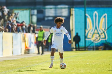 KYIV, UKRAINE - 19 Ekim 2021: UEFA Şampiyonlar Ligi U19 maçı FC Shakhtar Donetsk - FC Real Madrid