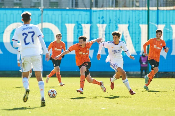 KYIV, UKRAINE - 19 Ekim 2021: UEFA Şampiyonlar Ligi U19 maçı FC Shakhtar Donetsk - FC Real Madrid