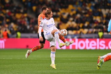 KYIV, UKRAINE - 19 Ekim 2021: FC Shakhtar Donetsk ile FC Real Madrid arasındaki UEFA Şampiyonlar Ligi maçı