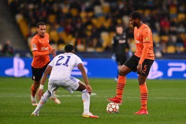 KYIV, UKRAINE - 19 Ekim 2021: FC Shakhtar Donetsk ile FC Real Madrid arasındaki UEFA Şampiyonlar Ligi maçı