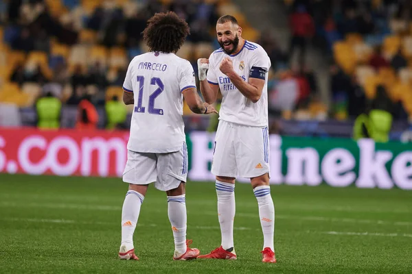 KYIV, UKRAINE - 19 Ekim 2021: Karim Benzema (yardımcı kaptan). UEFA Şampiyonlar Ligi karşılaşması FC Shakhtar Donetsk - FC Real Madrid