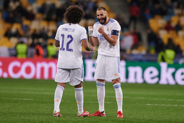 КИЕВ, УКРАИНА - 19 ОКТЯБРЯ 2021: Карим Бензема (вице-капитан). Матч Лиги чемпионов УЕФА между "Шахтером" и "Реалом"