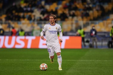 KYIV, UKRAINE - 19 Ekim 2021: Luka Modriç. UEFA Şampiyonlar Ligi karşılaşması FC Shakhtar Donetsk - FC Real Madrid