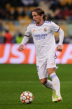 KYIV, UKRAINE - 19 Ekim 2021: Luka Modriç. UEFA Şampiyonlar Ligi karşılaşması FC Shakhtar Donetsk - FC Real Madrid